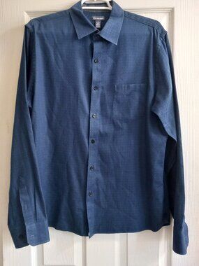 Men's Large Van Heusen Button Down Navy with White Micro-Dot Pattern.